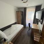 Kohler Guest house 3*