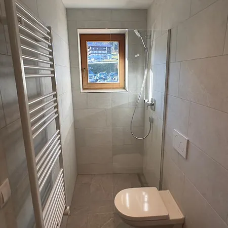 Kohler 3*